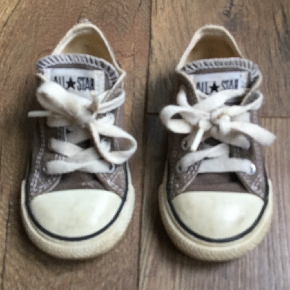 Grey Toddler Converse All Star sneakers size 6